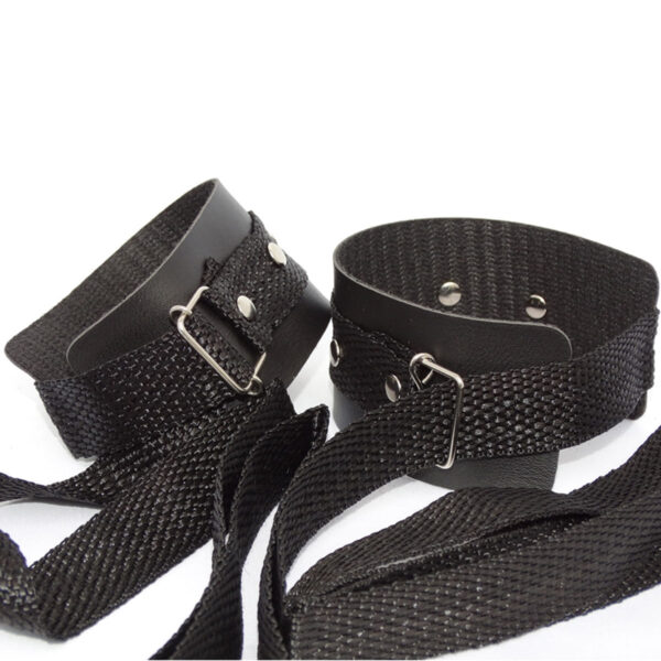 DX501_3 Algemas com Tiras Dominatrixxx