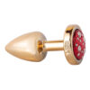 HA143DV-Vermelho_1 Plug Anal P Dourado Pedra Cravejada em Strass Linha Less 7,5x3,5 cm Hard
